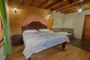 Cabaña Andrómeda, Paseo del Llano: recámara principal