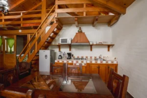 Cabaña Orión, Paseo del Llano: cocina equipada