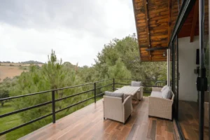 Cabaña Sagitario, Paseo del Llano: terraza